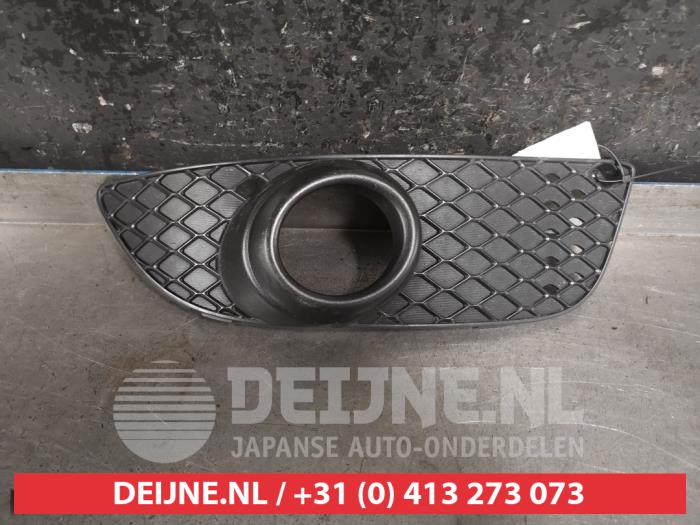 Mitsubishi Lancer Bumper Rooster O465264