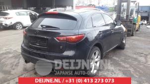 Infiniti FX Achterbumper O465285 foto 2