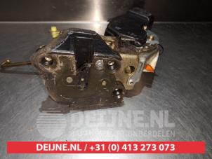Suzuki Grand Vitara Türschlossmechanik 4-türig links hinten O280484 foto 4