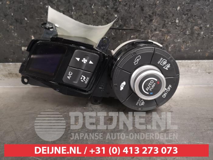 Honda Insight Kachel Bedieningspaneel O465547