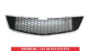 Nieuwe Grille Chevrolet Spark Prijs € 90,75 Inclusief btw aangeboden door V.Deijne Jap.Auto-onderdelen BV
