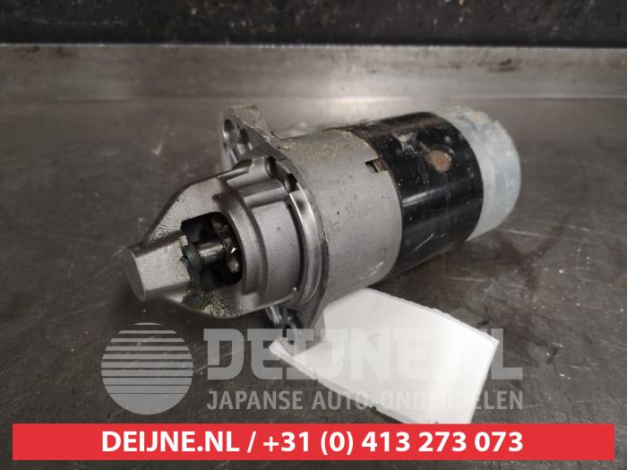 Gebruikte Startmotor Suzuki Swift (ZA/ZC/ZD) 1.2 16V Prijs € 35,00 Margeregeling aangeboden door V.Deijne Jap.Auto-onderdelen BV