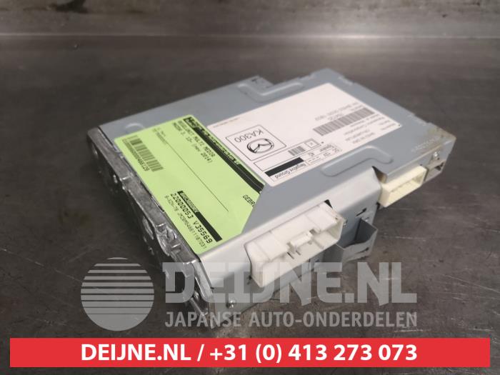Mazda 3 Regelunit Multi Media O466129