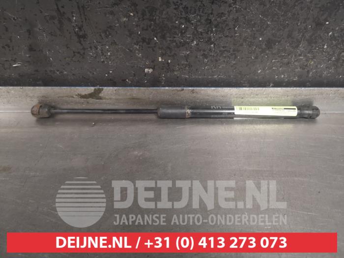 Kia Ceed Gasdemper rechts-achter O466152