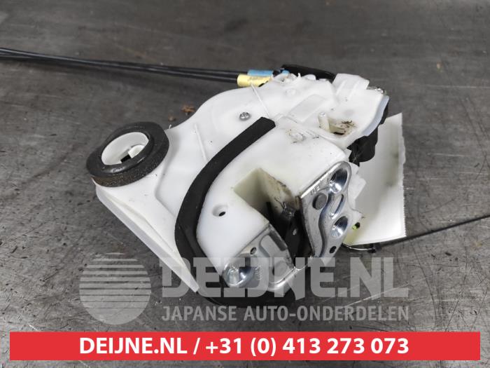Suzuki Ignis Türschlossmechanik 4-türig links hinten O466744