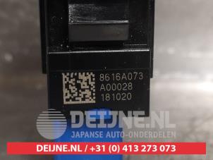 Mitsubishi Outlander Tailgate switch O467128 photo 3