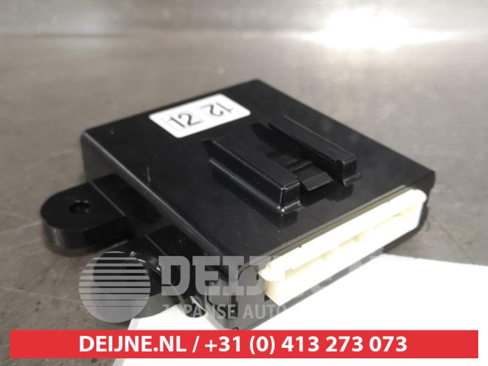 Gebruikte Start/Stop computer Mitsubishi Outlander (GF/GG) 2.4 16V PHEV 4x4 Prijs op aanvraag aangeboden door V.Deijne Jap.Auto-onderdelen BV