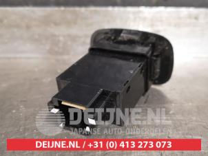 Mitsubishi Outlander Schalter Heckklappe O467235 foto 2