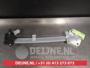 Honda Jazz Window mechanism 4-door, front right O467350 photo 2