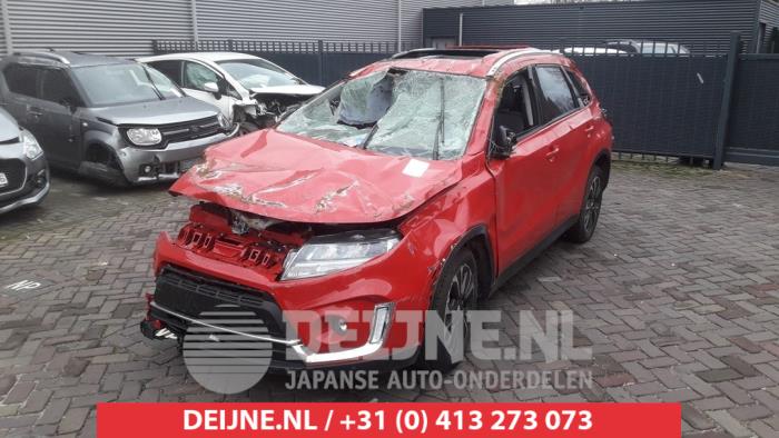 Suzuki Vitara Tageslicht links O467419