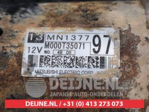 Mitsubishi Pajero Anlasser O467639 foto 3