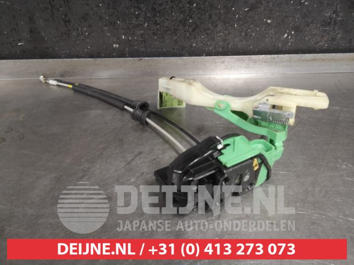 Hyundai I30 Türschlossmechanik 4-türig links hinten O467662