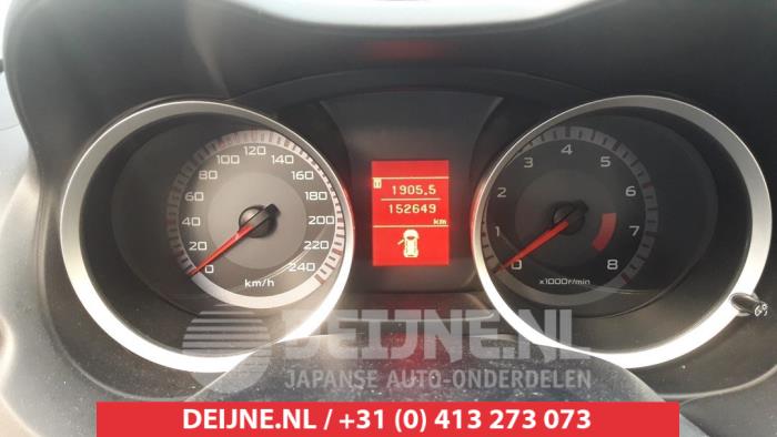 Mitsubishi Lancer Kilometerteller KM O467825