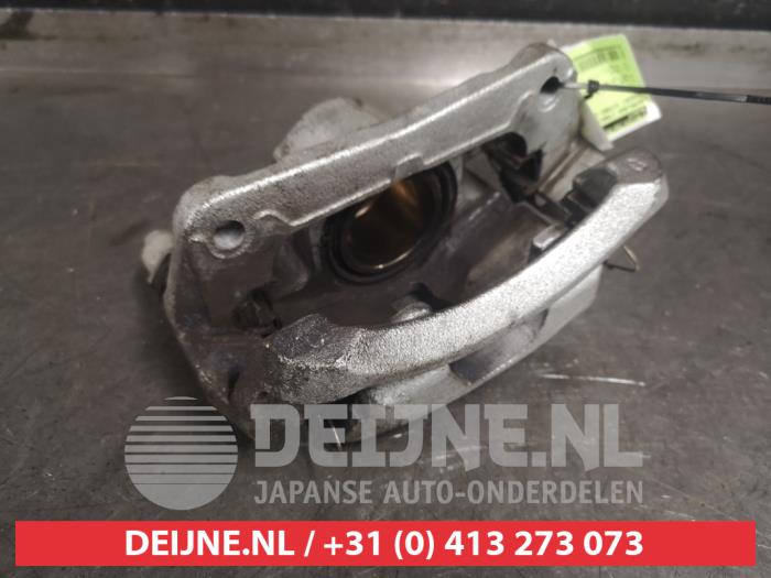 Suzuki Vitara Remklauw (Tang) rechts-voor O468010