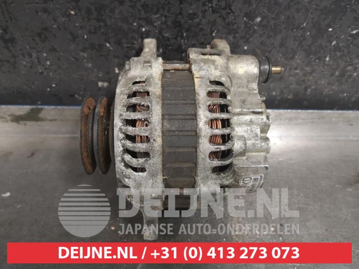 Gebruikte Dynamo Mitsubishi Pajero Hardtop (V6/7) 3.2 DI-D 16V Prijs € 75,00 Margeregeling aangeboden door V.Deijne Jap.Auto-onderdelen BV