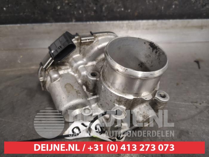Gebruikte Gasklephuis Kia Cee'd Sportswagon (JDC5) 1.4 CRDi 16V Prijs € 50,00 Margeregeling aangeboden door V.Deijne Jap.Auto-onderdelen BV