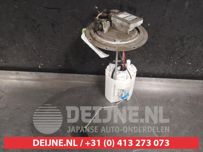 Gebruikte Tank element Pomp Kia Sportage (QL) 1.6 GDI 16V 4x2 Prijs € 125,00 Margeregeling aangeboden door V.Deijne Jap.Auto-onderdelen BV