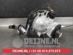Hyundai I30 Mistlamp rechts-voor O468731 foto 2