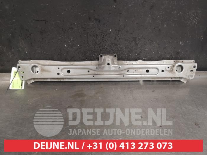 Lexus UX Radiatorbalken O469113