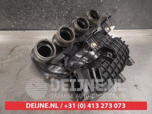 Kia Carens Inlaatspruitstuk O469264 foto 2