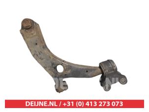 Mazda 3 Querlenker unten links vorne O469362 foto 2