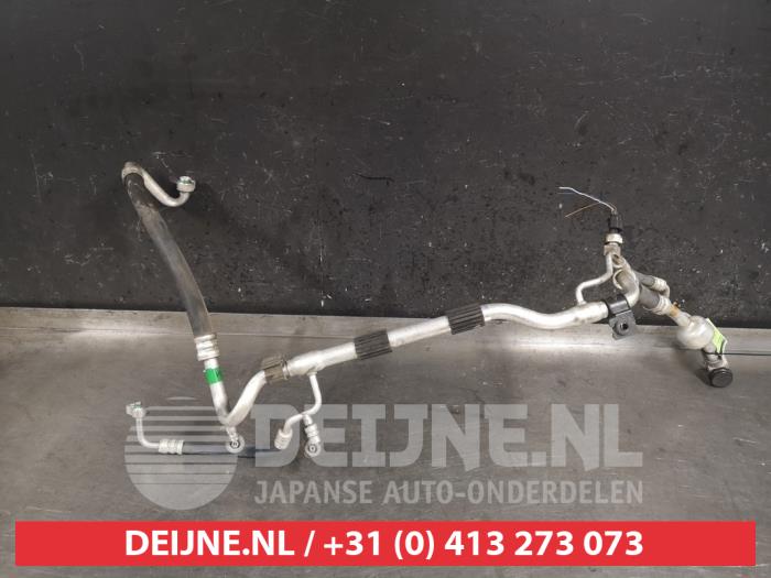 Kia Carens Air conditioning line O469432