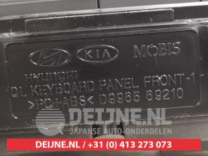Kia Sportage Radiobedienfeld O469445 foto 3