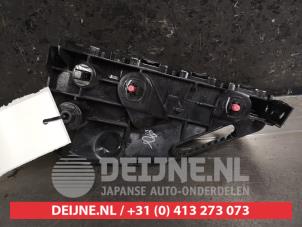 Toyota Hilux Bumpersteun rechts-voor O469549 foto 2