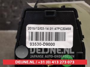 Kia Sportage Mirror switch O469552 photo 3