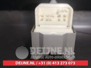 Toyota Auris Multi-functional window switch O470130 photo 3