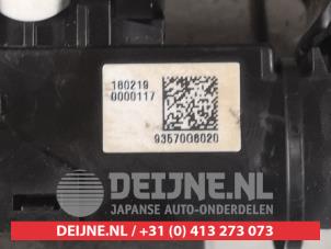 Kia Picanto Kombischalter Fenster O470193 foto 3