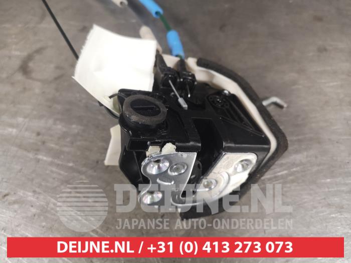 Kia Picanto Deurslot Mechaniek 4Deurs rechts-achter O470209