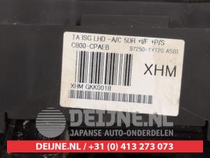 Kia Picanto Kachel Bedieningspaneel O470282 foto 3