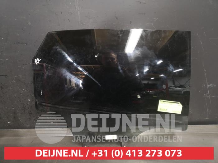Hyundai Kona Türscheibe 4-türig rechts hinten O470463