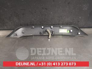 Nissan Juke Tailgate handle O470822 photo 2