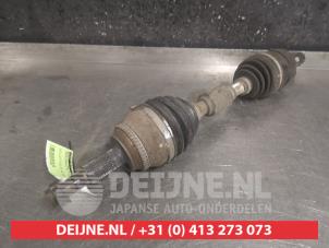 Toyota Avensis Front drive shaft, left O471059 photo 2