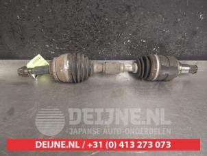 Gebruikte Homokineetas links-voor Toyota Avensis Wagon (T25/B1E) 2.2 D-4D 16V D-CAT Prijs € 60,00 Margeregeling aangeboden door V.Deijne Jap.Auto-onderdelen BV