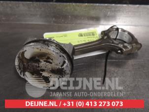 Gebruikte Zuiger Suzuki Celerio (LF) 1.0 12V Dualjet Prijs € 50,00 Margeregeling aangeboden door V.Deijne Jap.Auto-onderdelen BV