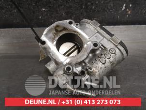 Toyota Yaris Drosselklappengehäuse O471159 foto 2