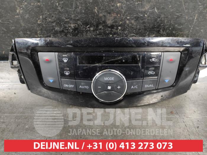 Nissan Navara Kachel Bedieningspaneel O471182