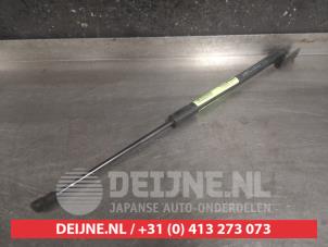 Chevrolet Captiva Gasdemper links-achter O471319 foto 2