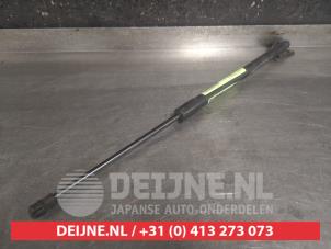 Chevrolet Captiva Gasdemper rechts-achter O471320 foto 2