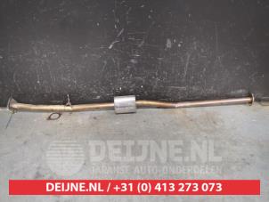 Gebruikte Uitlaat Middendemper Kia Sportage (QL) 1.6 GDI 16V 4x2 Prijs € 50,00 Margeregeling aangeboden door V.Deijne Jap.Auto-onderdelen BV