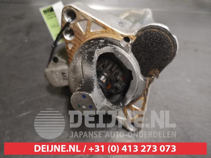 Gebruikte Startmotor Nissan NP 300 Navara (D23) 2.3 dCi 16V Prijs € 75,00 Margeregeling aangeboden door V.Deijne Jap.Auto-onderdelen BV