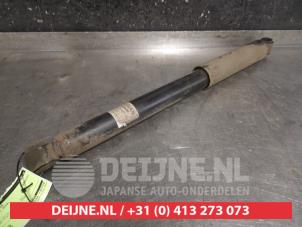 Nissan Navara Rear shock absorber, right O471533 photo 2