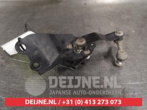 Suzuki Swift Xenon Höhenregler O471660 foto 2
