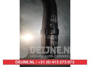 Toyota Avensis Ruitenwis Schakelaar O310313 foto 2