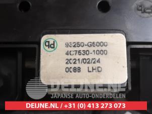 Kia Niro Stoelverstellings Schakelaar O471718 foto 3