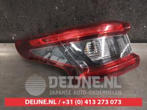 Nissan Qashqai Achterlicht links O471850 foto 2