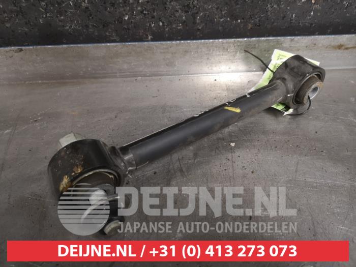 Kia Sportage Draagarm links-achter O471875